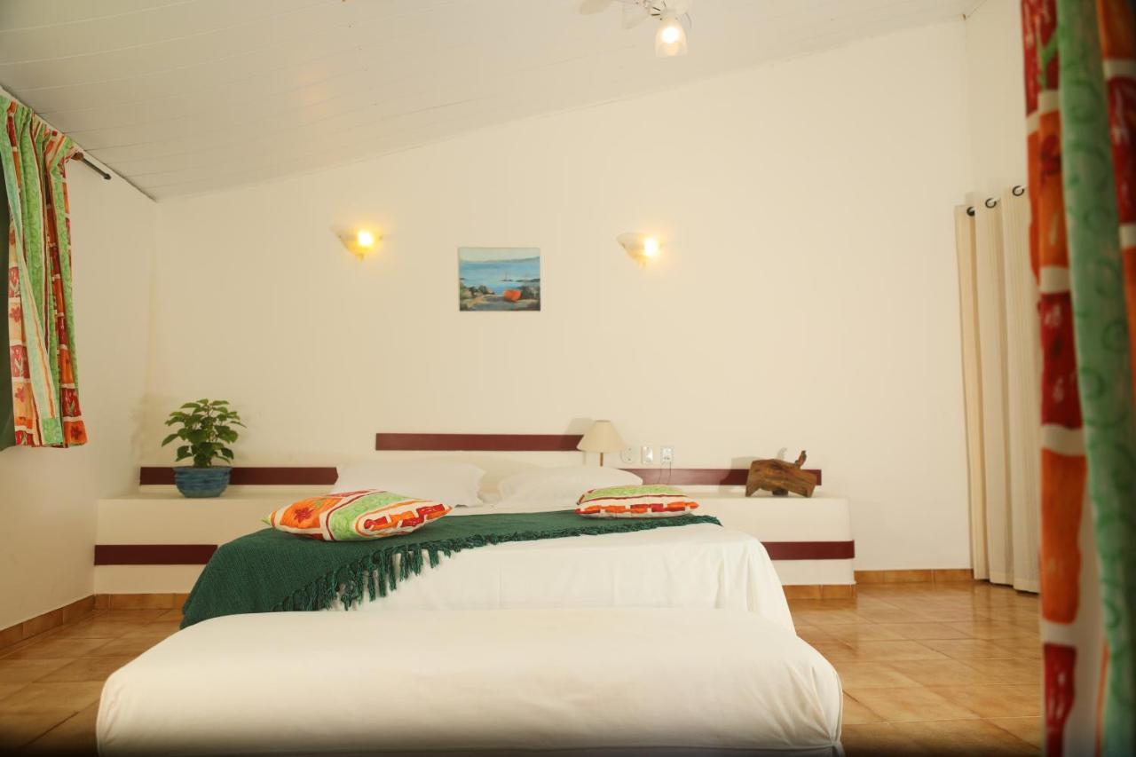 Casa Das Ondas Гуарахуба Екстериор снимка